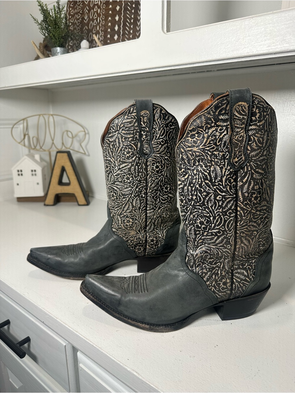 Nocona Cowboy Boots Womens 9.5 Gray Floral Western Leather Cowgirl Boots